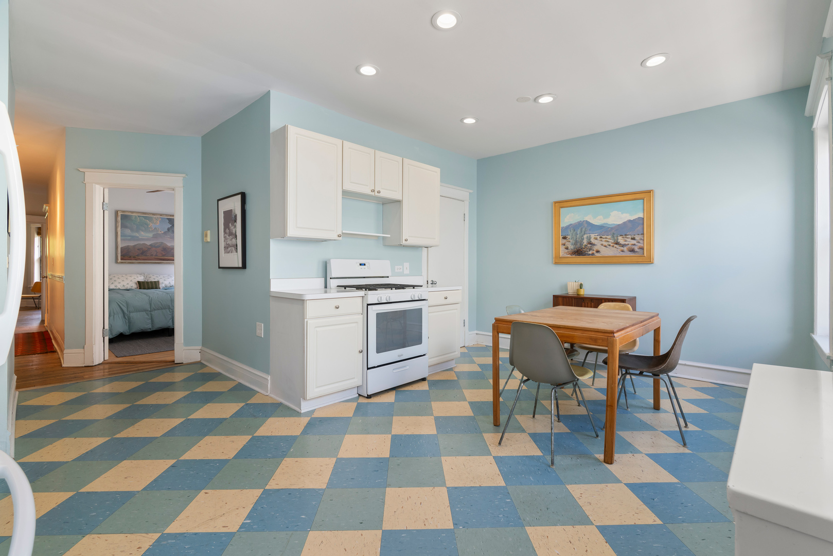 1728 W Leland Avenue Unit: 3W