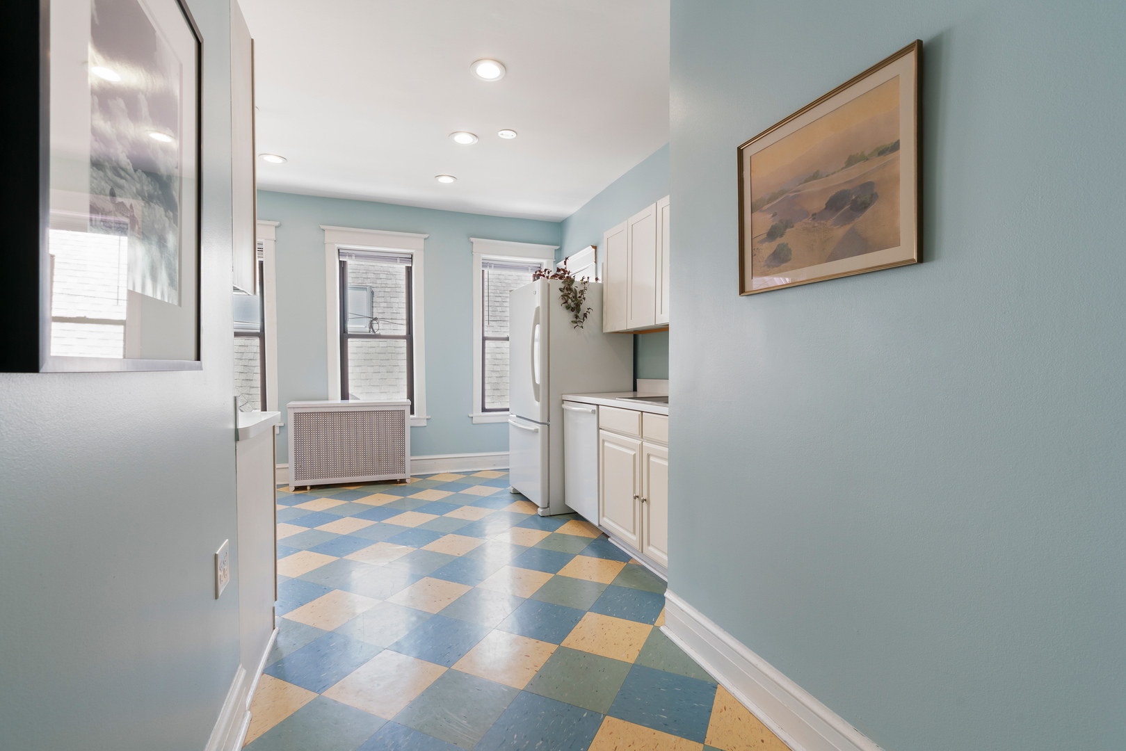 1728 W Leland Avenue Unit: 3W