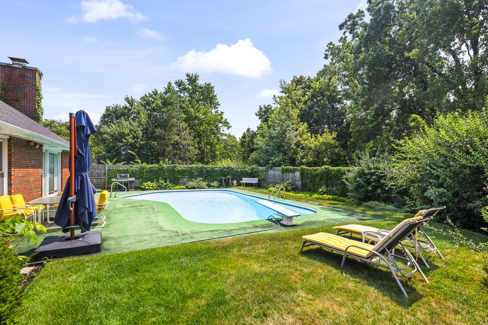 1 Oak Creek Road