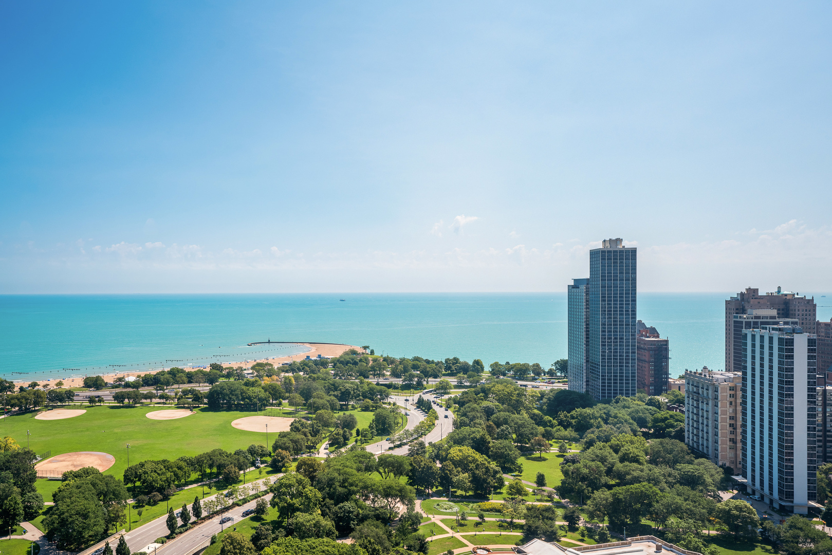 1660 N La Salle Drive Unit: 3503