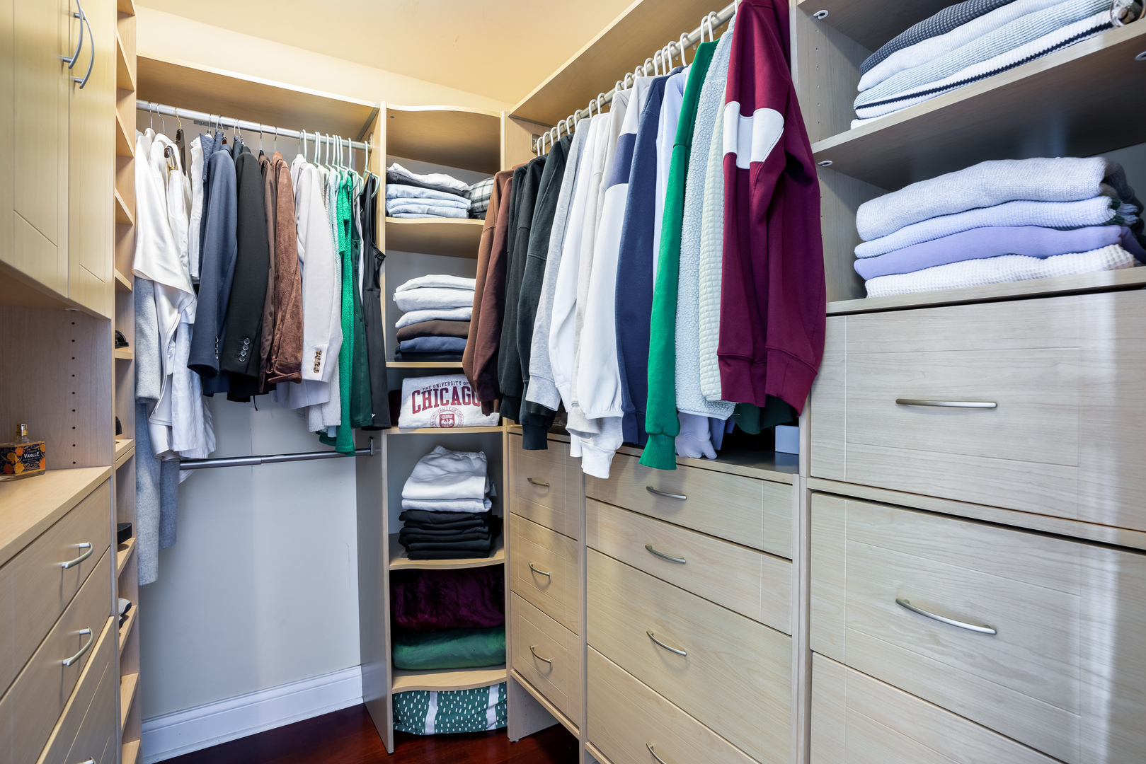 1660 N La Salle Drive Unit: 3503