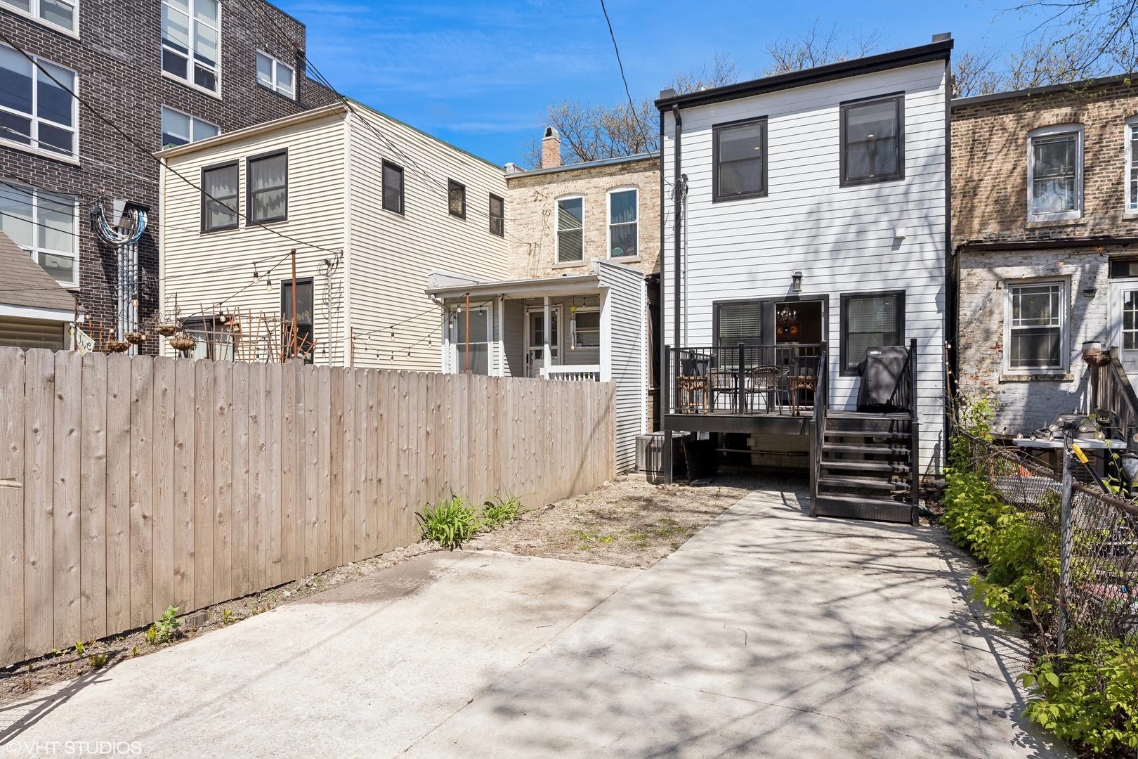 2347 W Altgeld Street