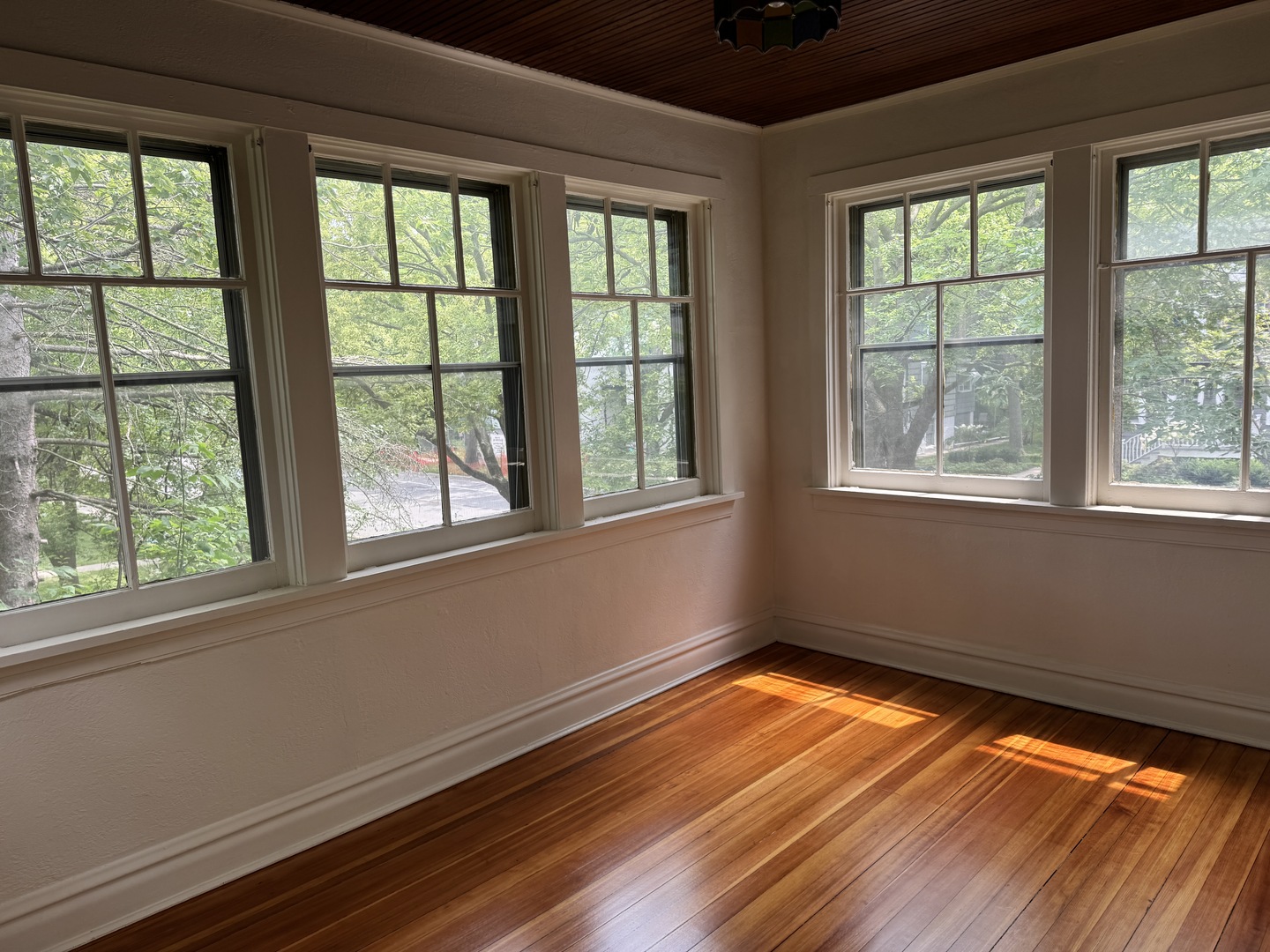 1462 Wilmette Avenue Unit: 2