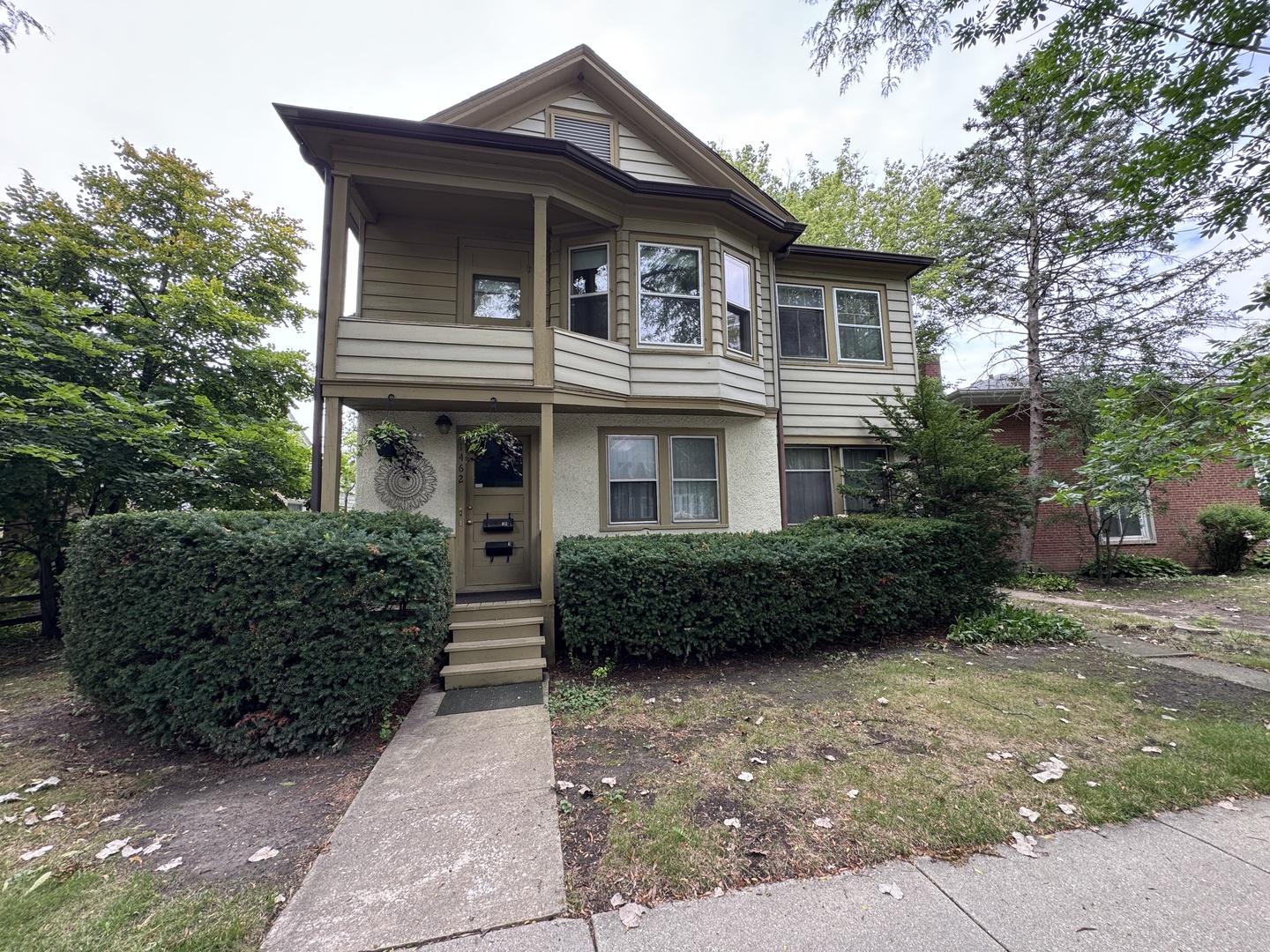 1462 Wilmette Avenue Unit: 2