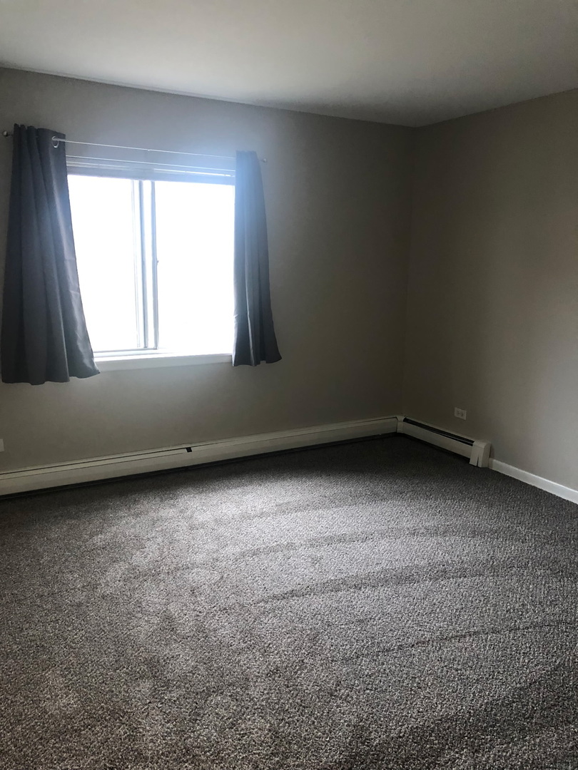 205 W Miner Street Unit: 106