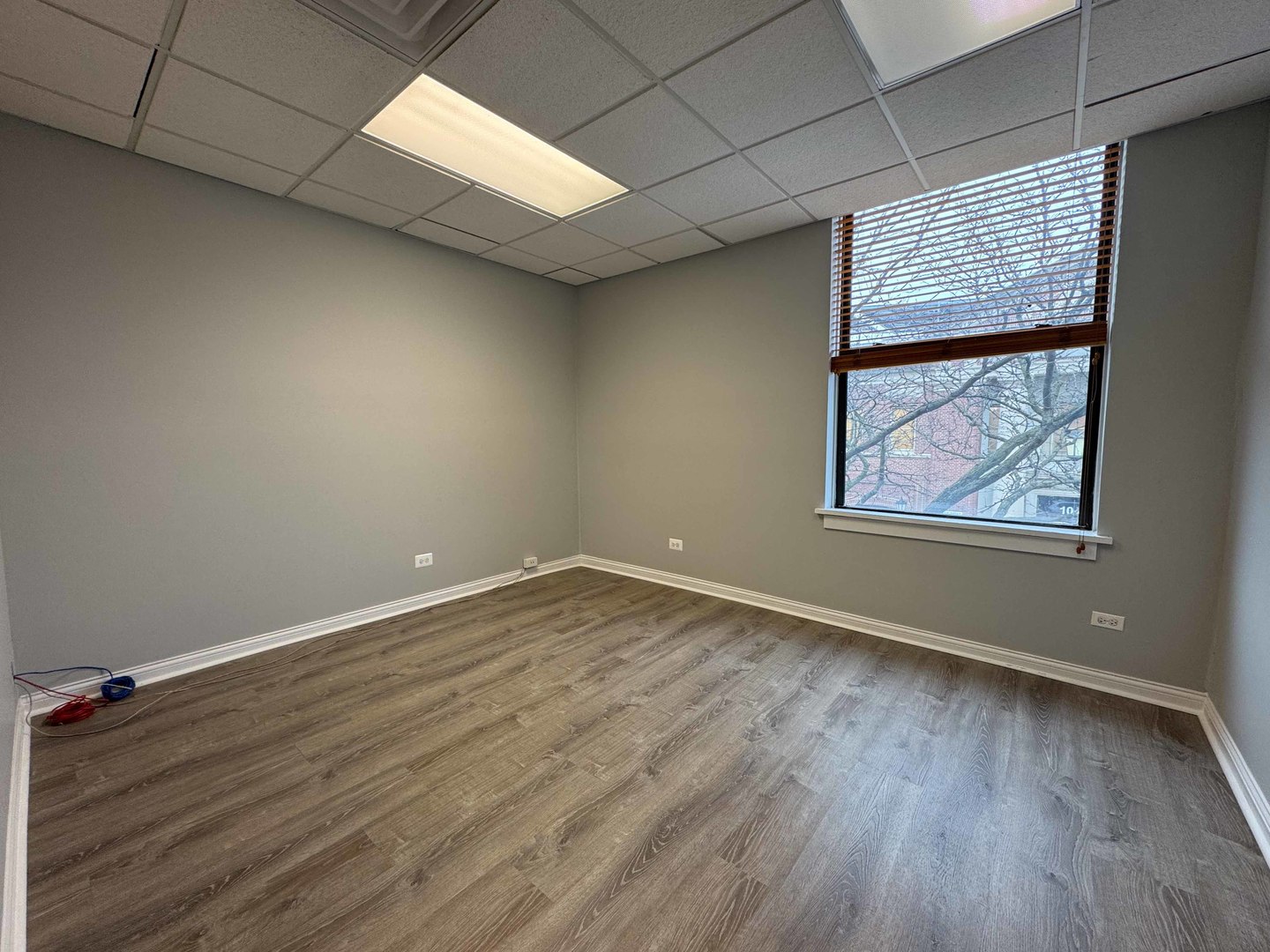 105 N Oak Park Avenue Unit: 2C
