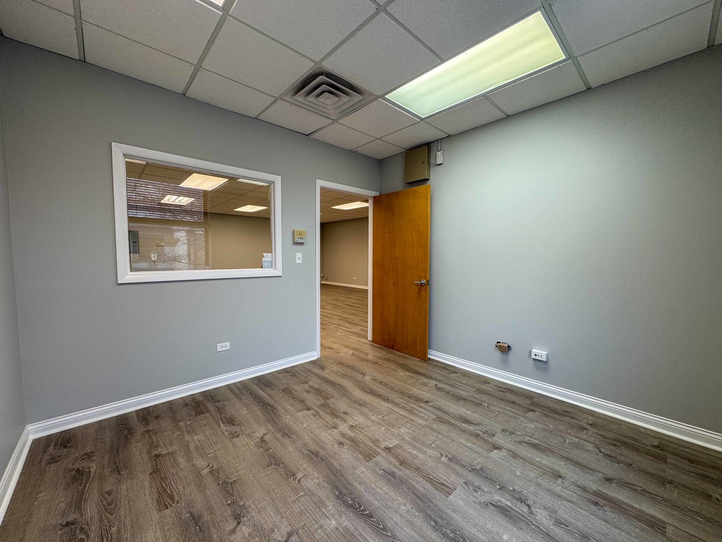 105 N Oak Park Avenue Unit: 2C
