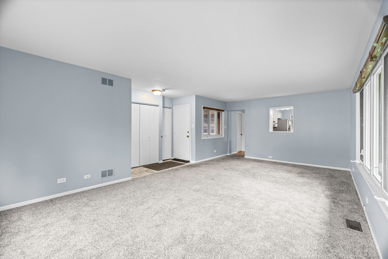 602 N Drury Lane