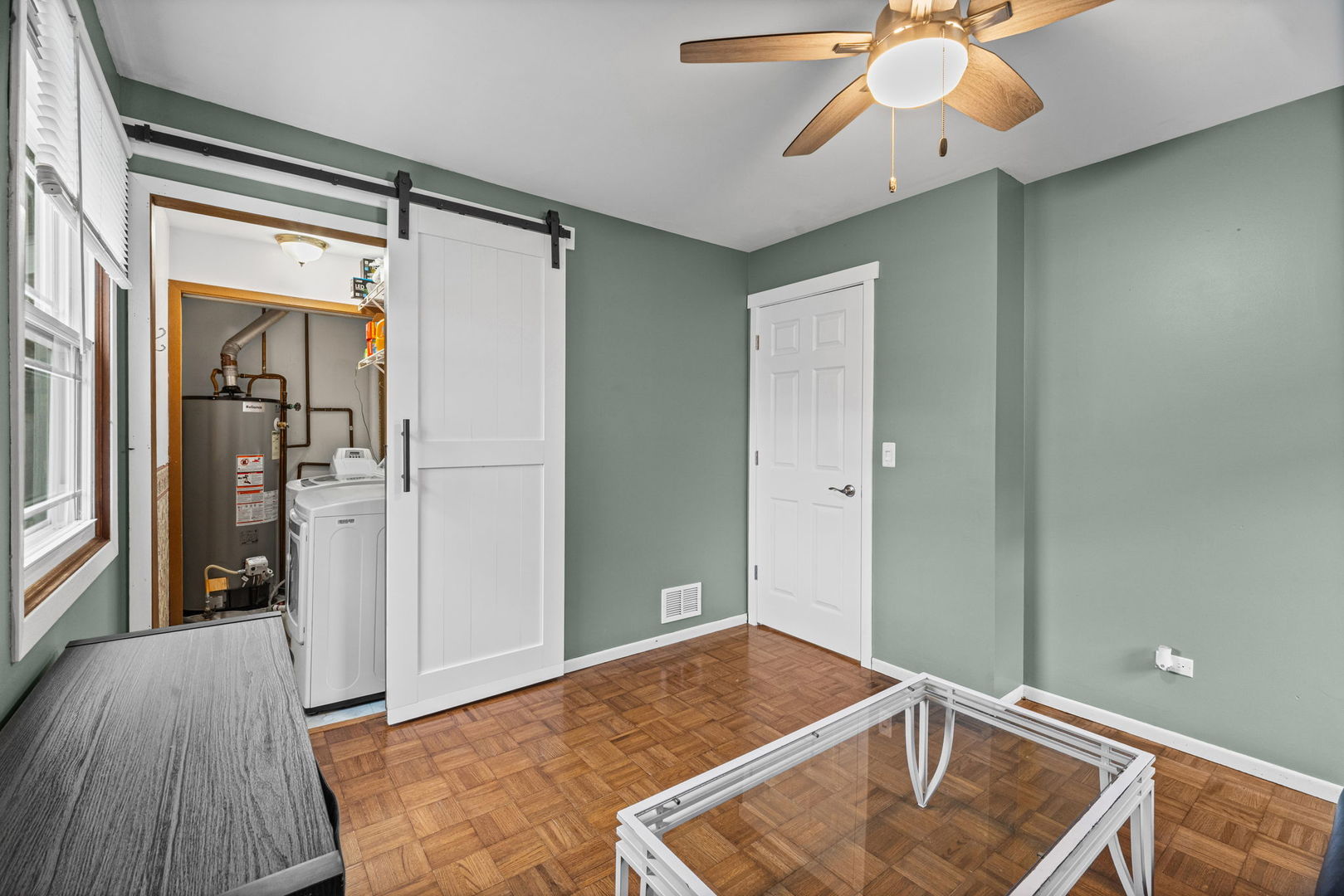 5216 palm Street