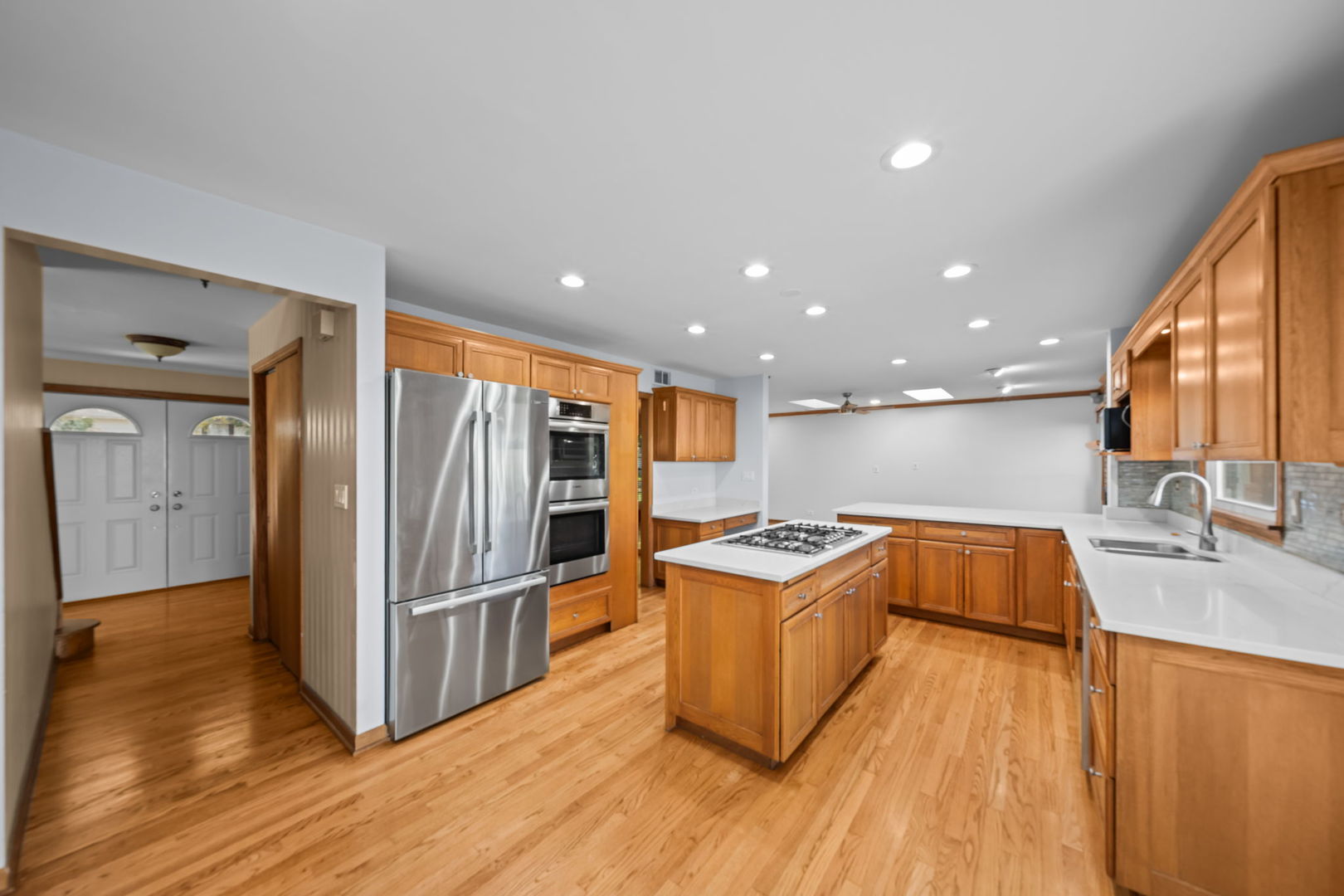 1132 E Valley Lane