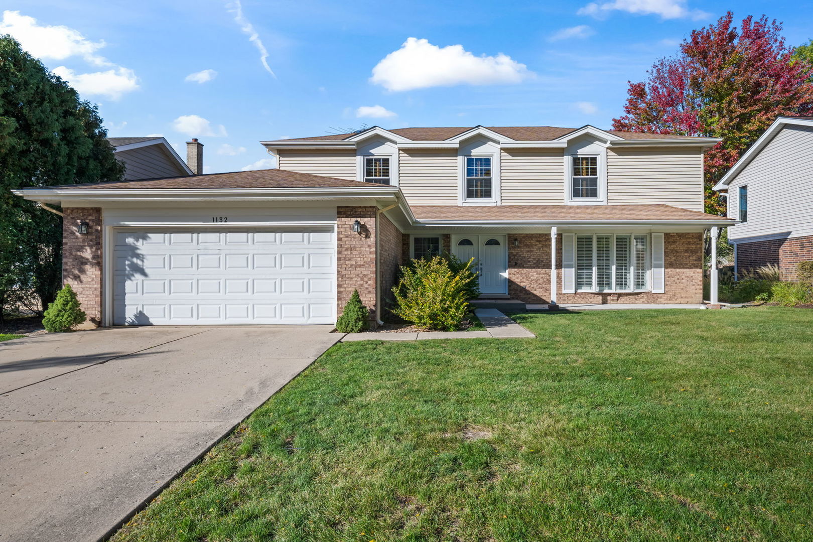 1132 E Valley Lane