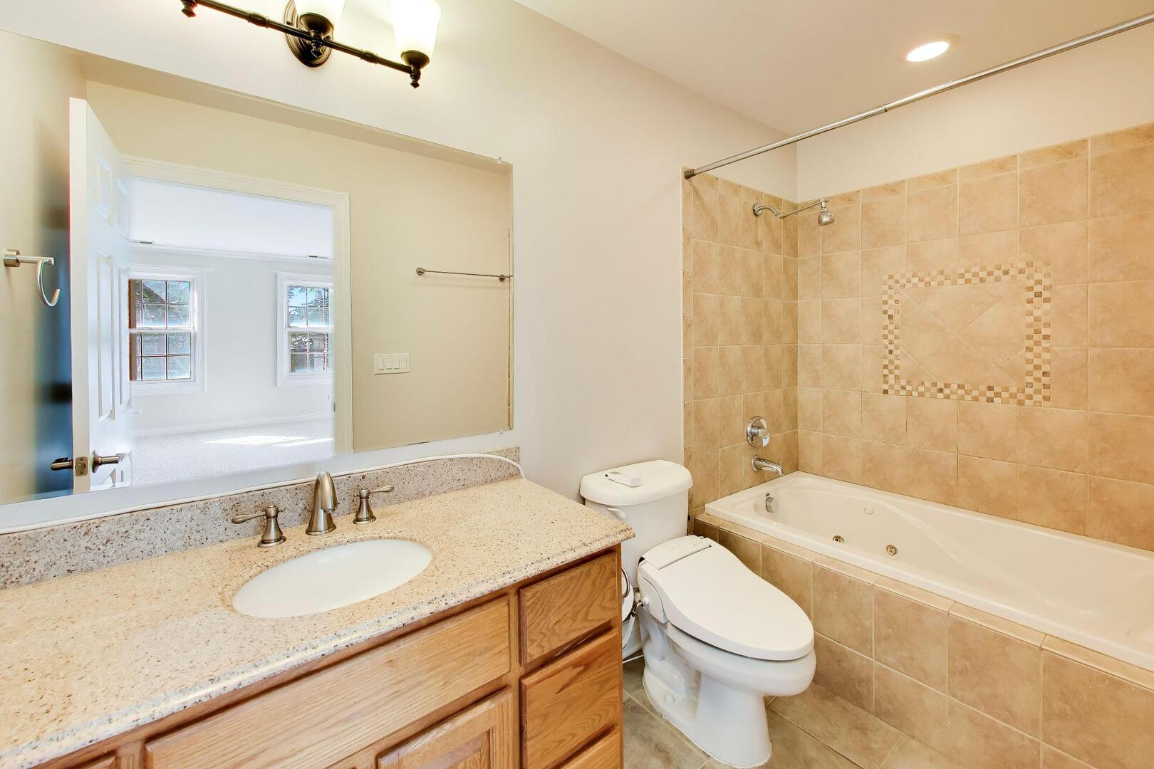 215 S EVERGREEN Avenue Unit: C
