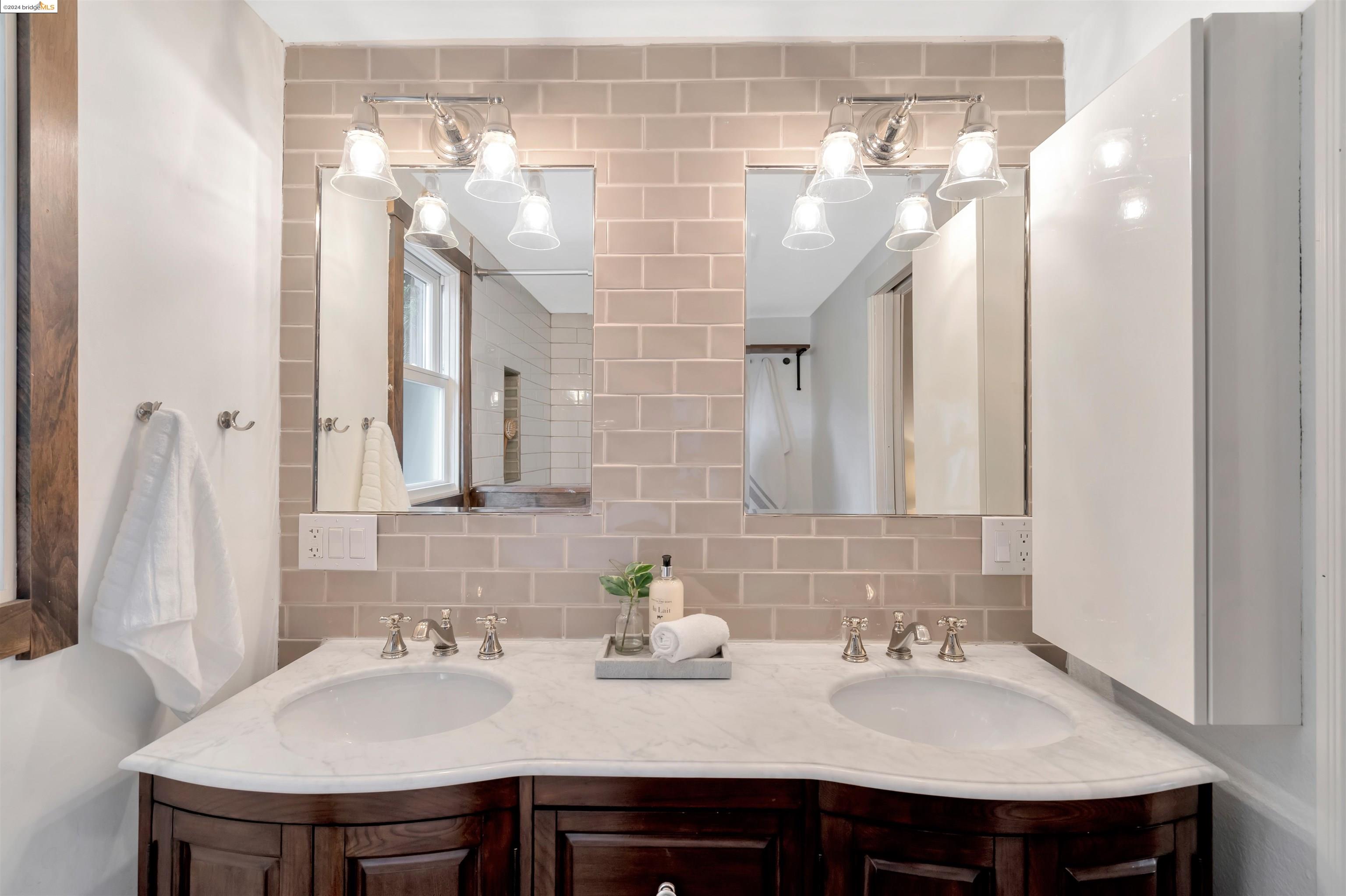 518 Lexington Avenue