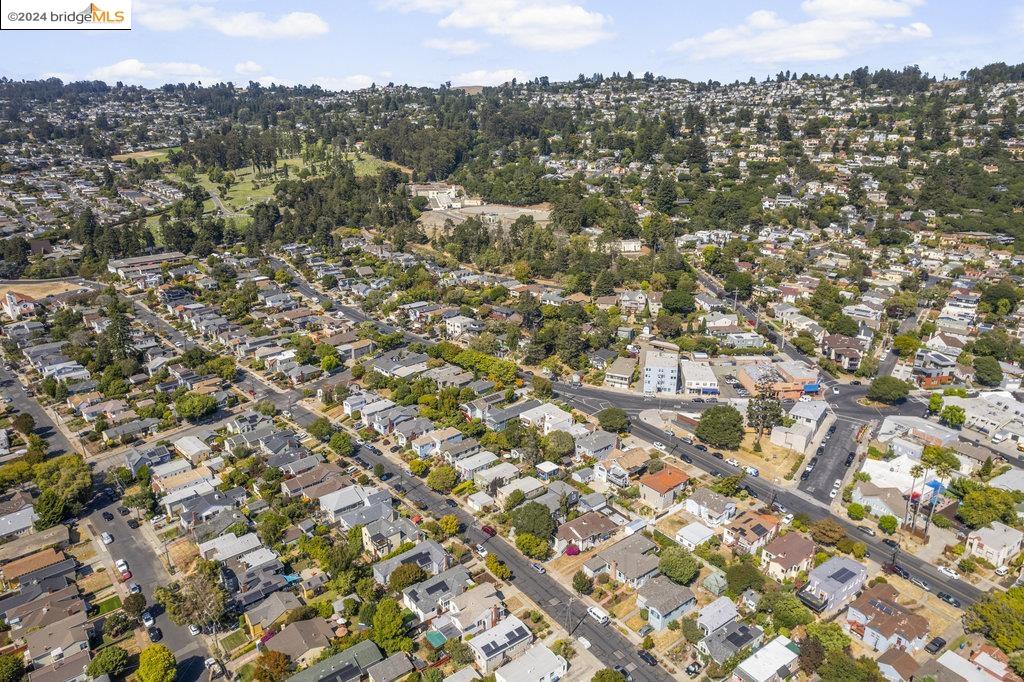 129 San Carlos Avenue