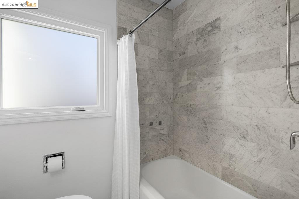 129 San Carlos Avenue