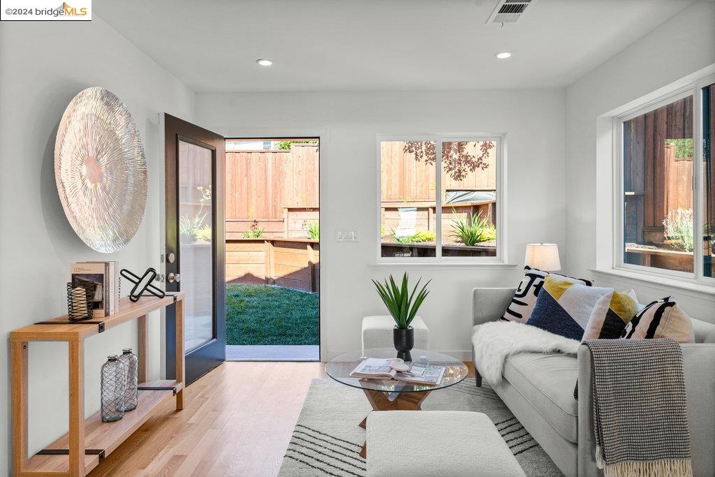 207 Cambridge Avenue