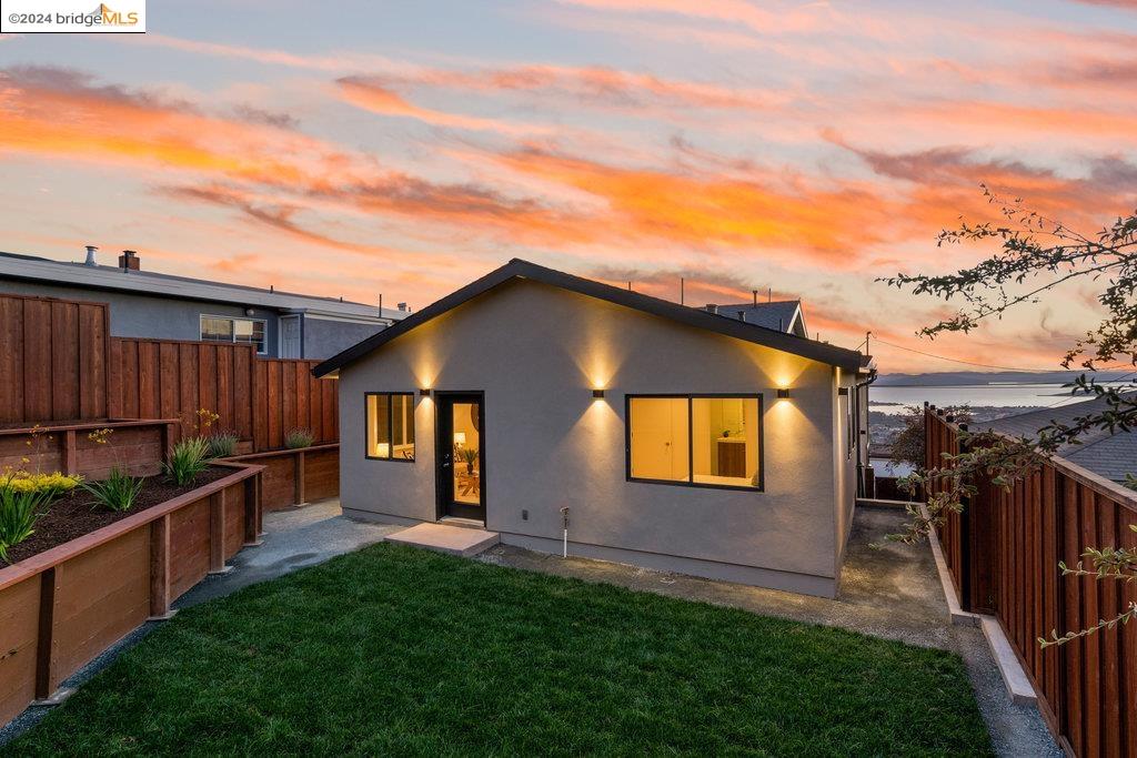 207 Cambridge Avenue