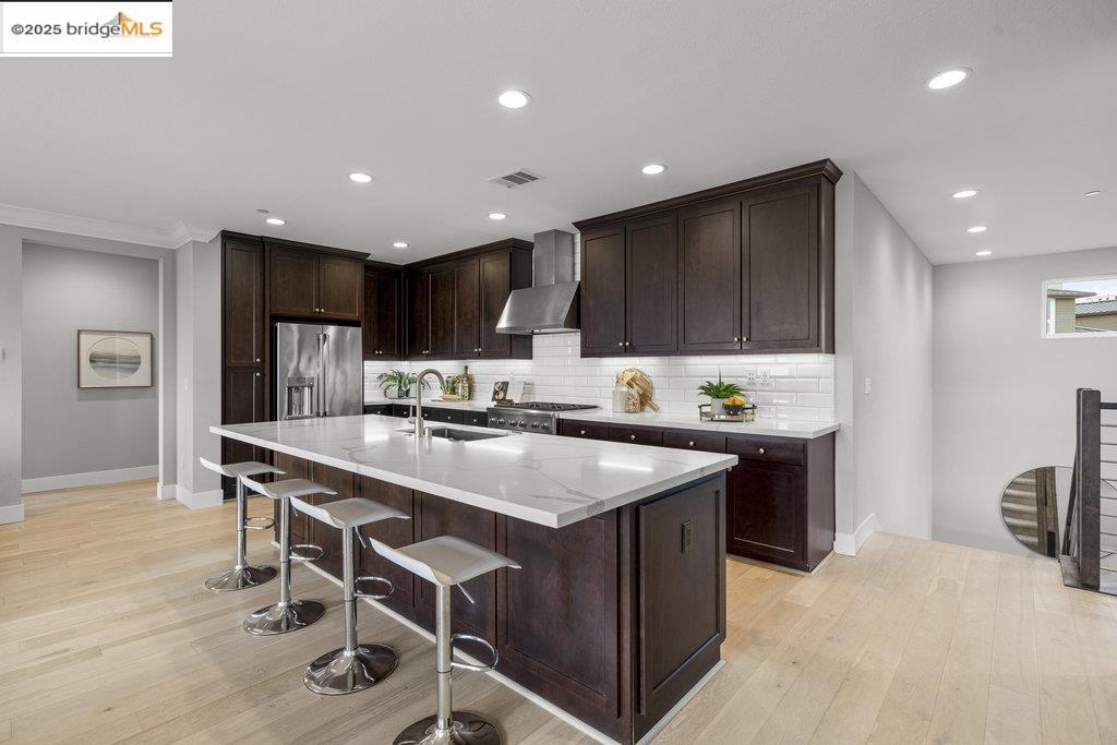 12 Sunset Lane