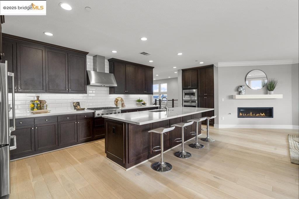 12 Sunset Lane