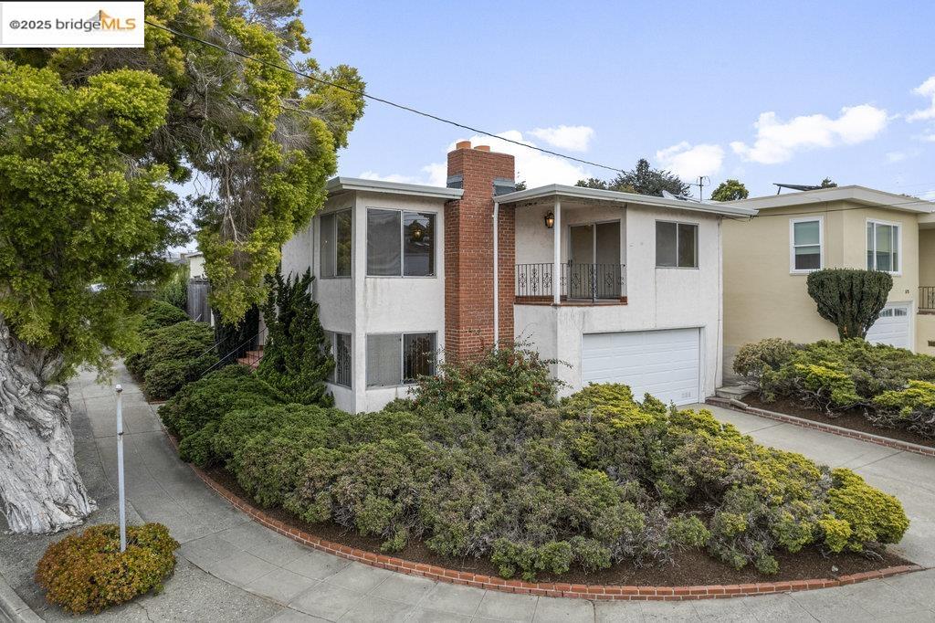 612 Sonoma Street