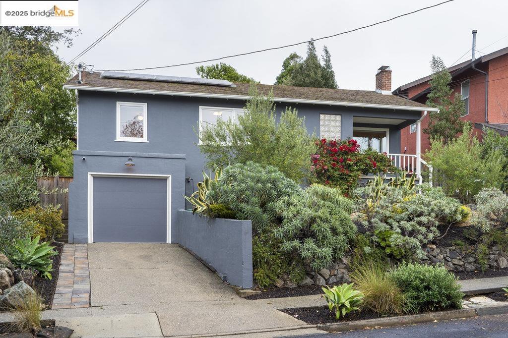 2400 Mira Vista Drive