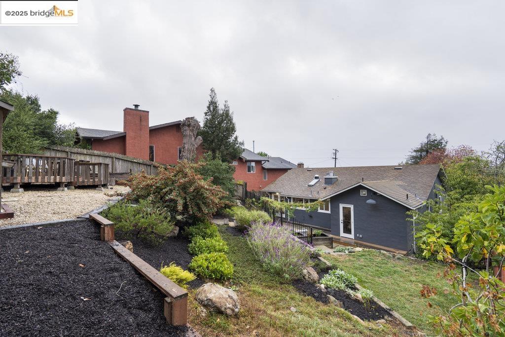 2400 Mira Vista Drive