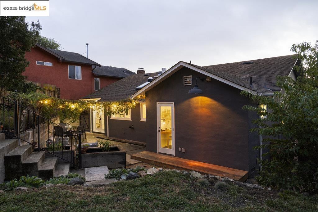 2400 Mira Vista Drive