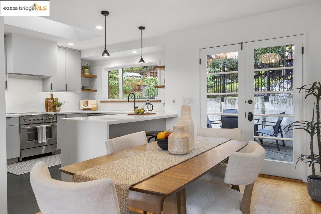 2400 Mira Vista Drive