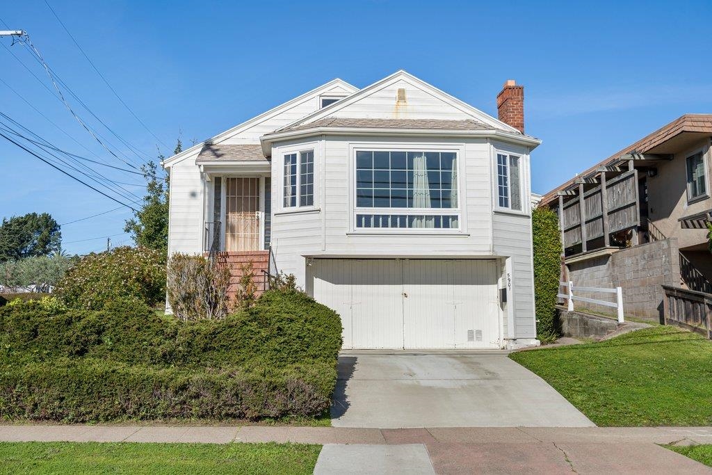 5901 Burlingame Avenue