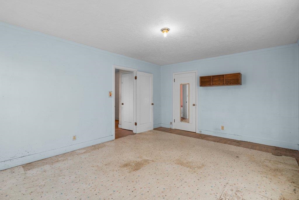 5901 Burlingame Avenue