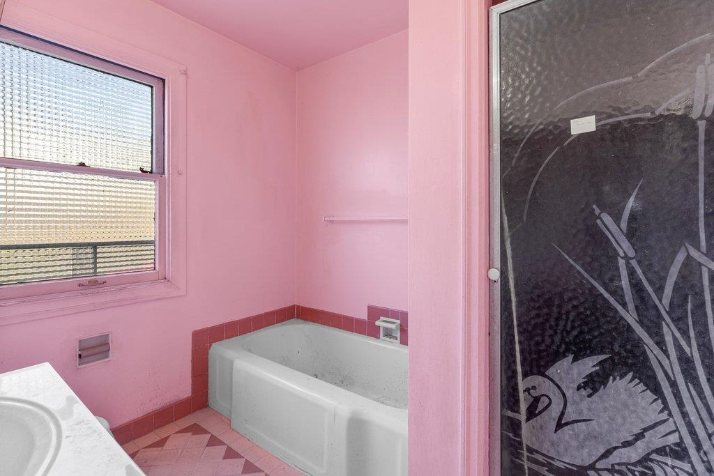 5901 Burlingame Avenue