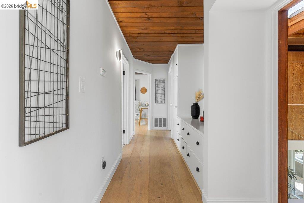 6715 Canyon Trail