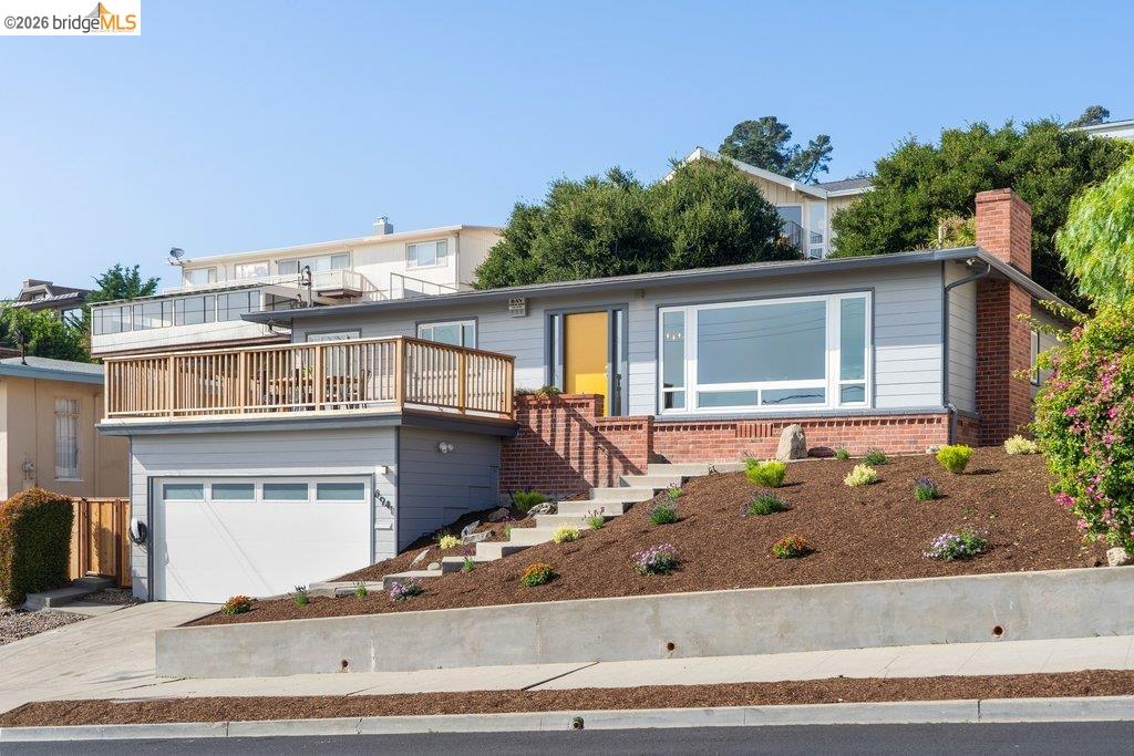 6941 Fairview Drive