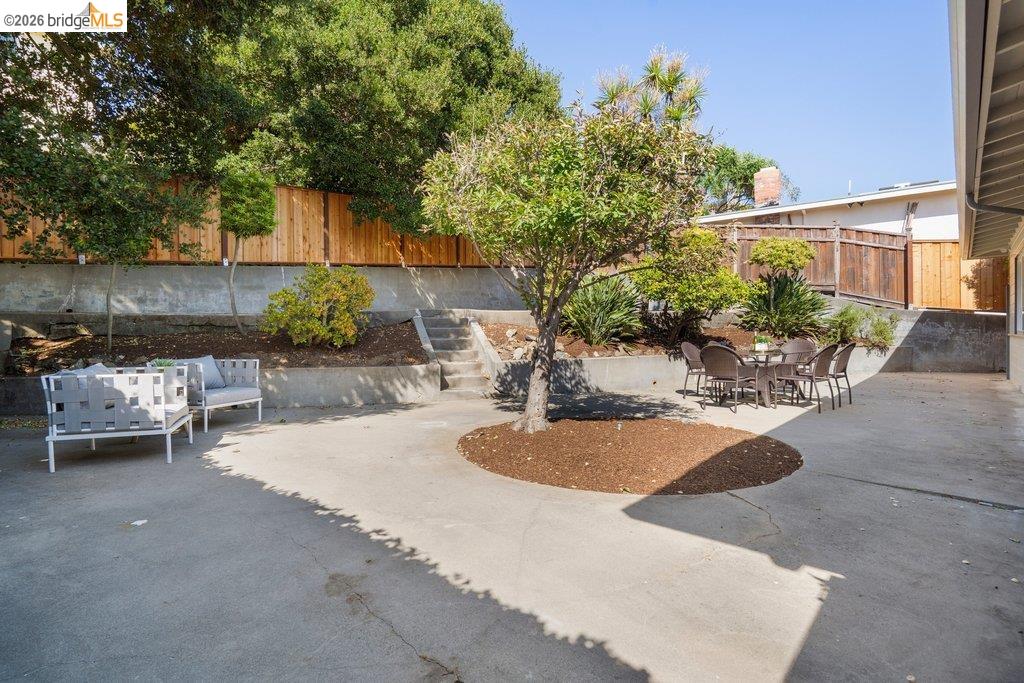 6941 Fairview Drive