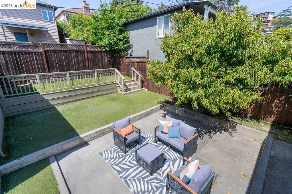 5637 Ludwig Avenue