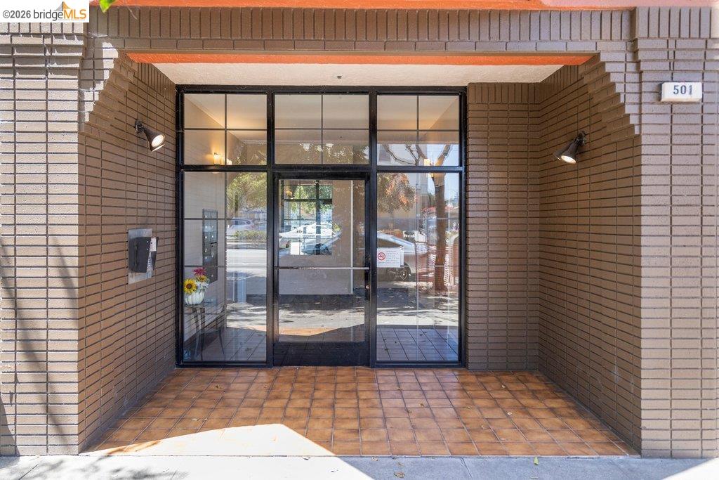 501 Arguello Boulevard # 301