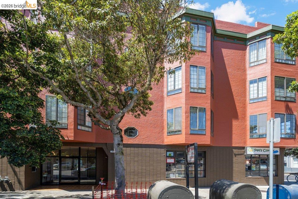 501 Arguello Boulevard # 301
