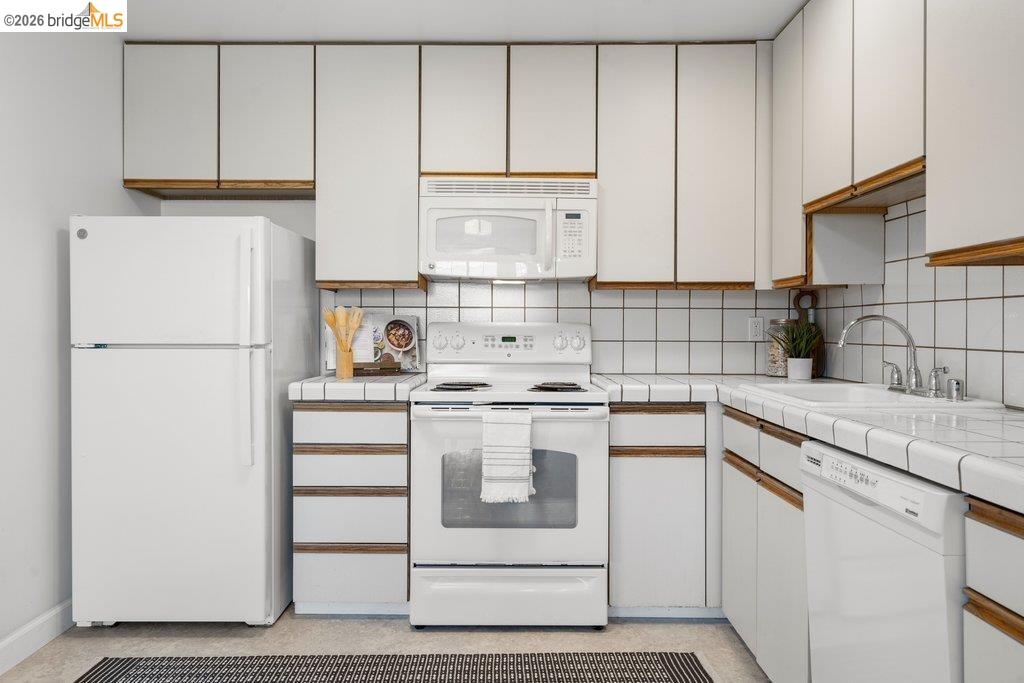 501 Arguello Boulevard # 301