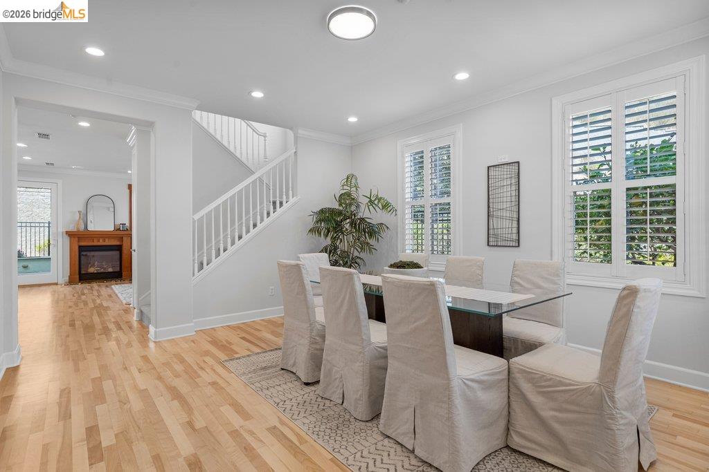 207 Flagship Court