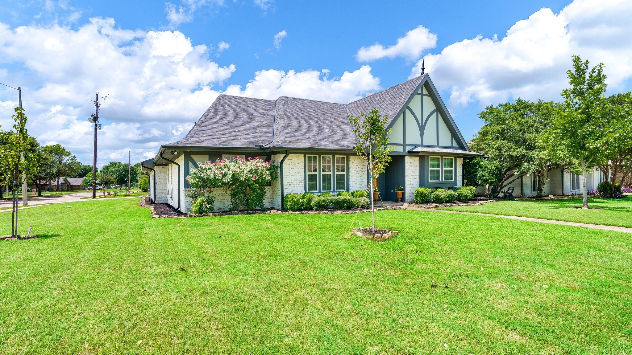 208 Carnoustie Drive
