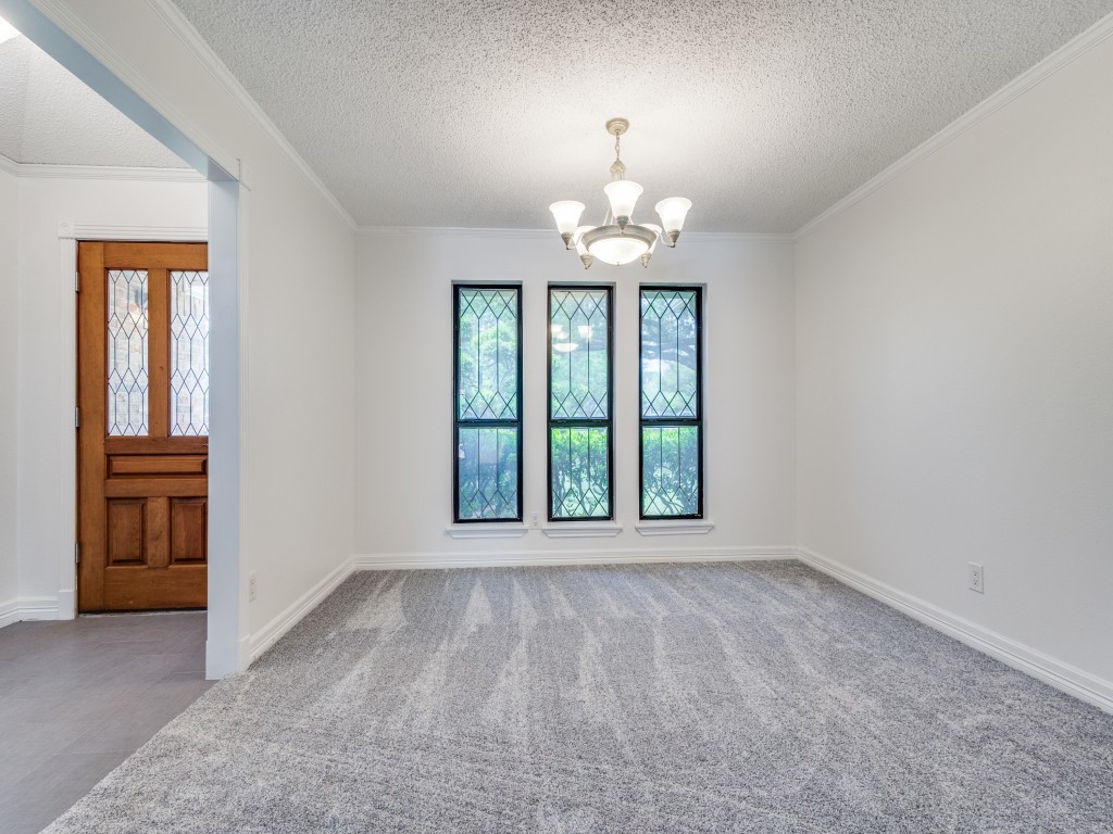 460 Highland Hills Lane