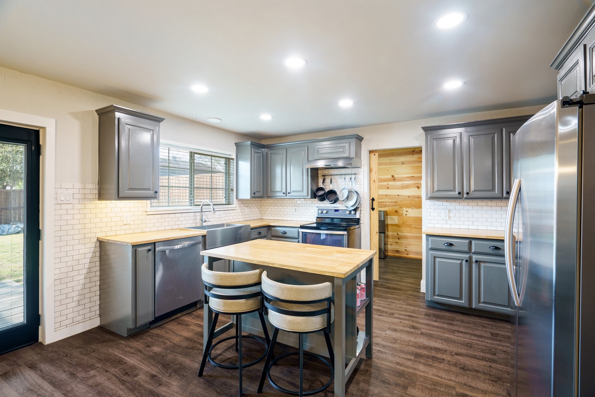 1025 Oak Hurst Drive