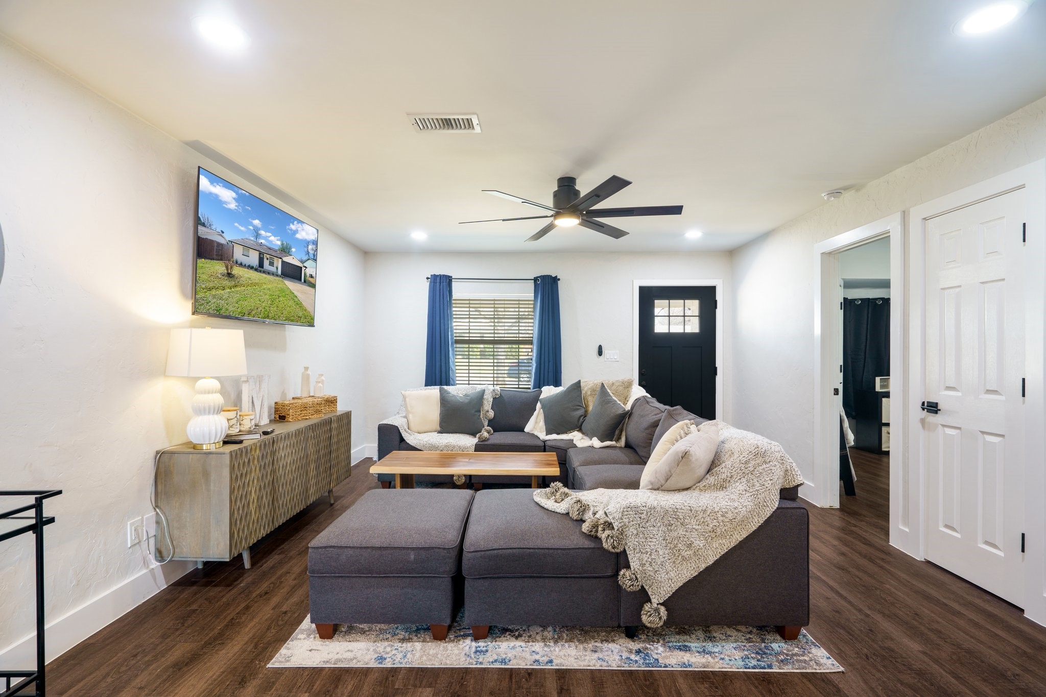 1025 Oak Hurst Drive