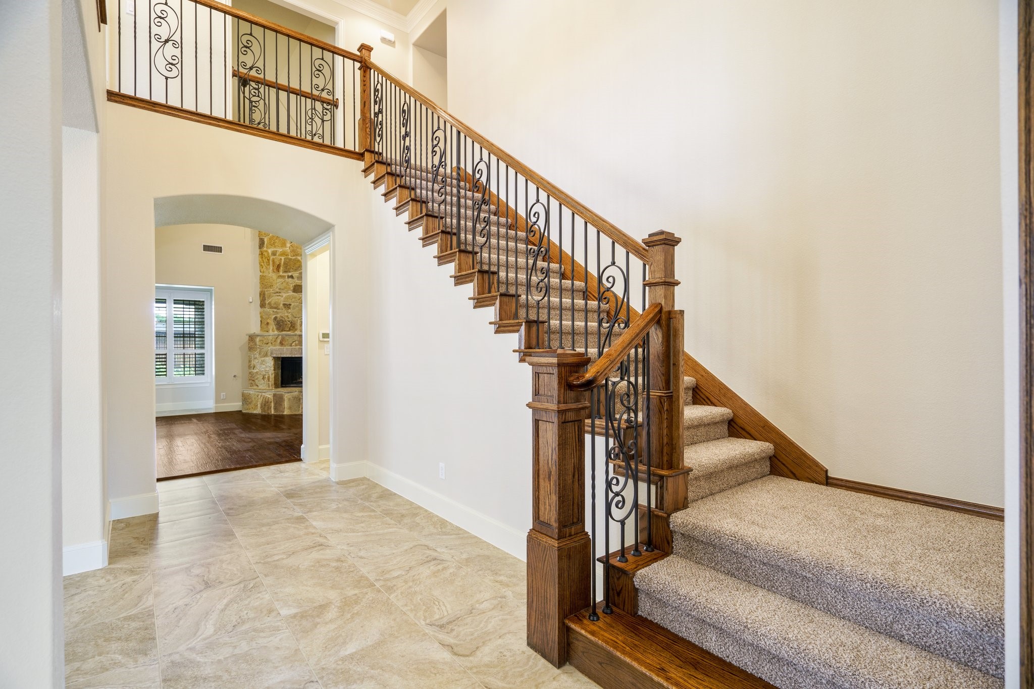 8912 Scarlet Trail