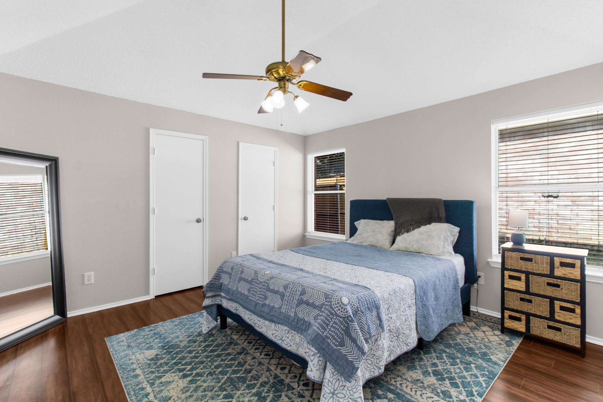 4411 Cordova Lane