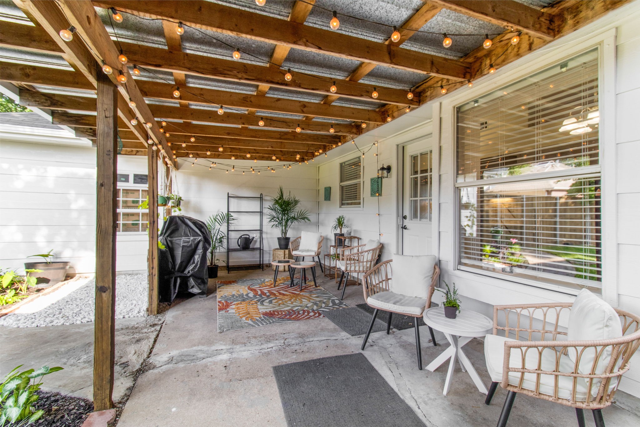 4411 Cordova Lane
