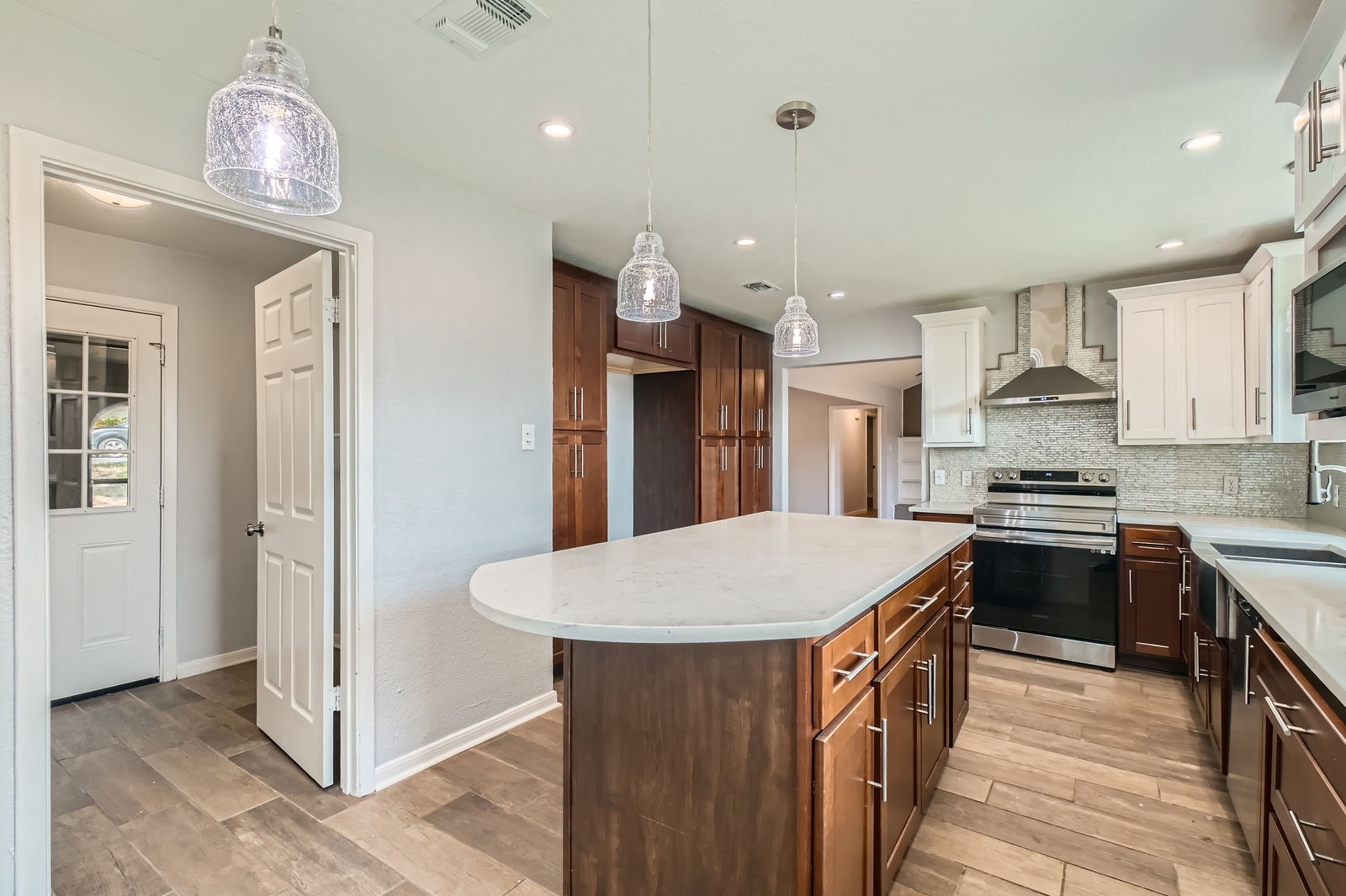 2848 Winterhaven Drive