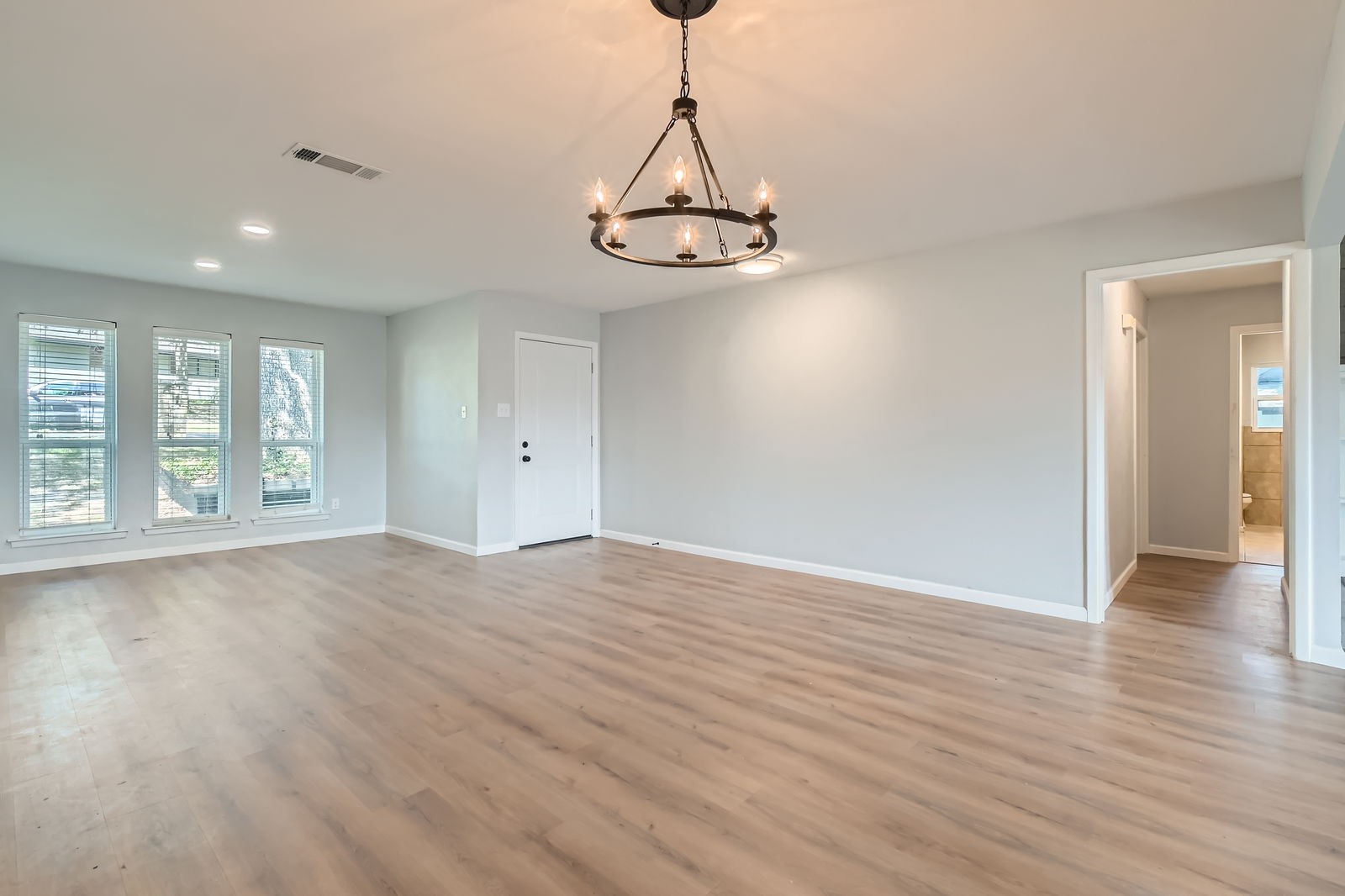 2848 Winterhaven Drive