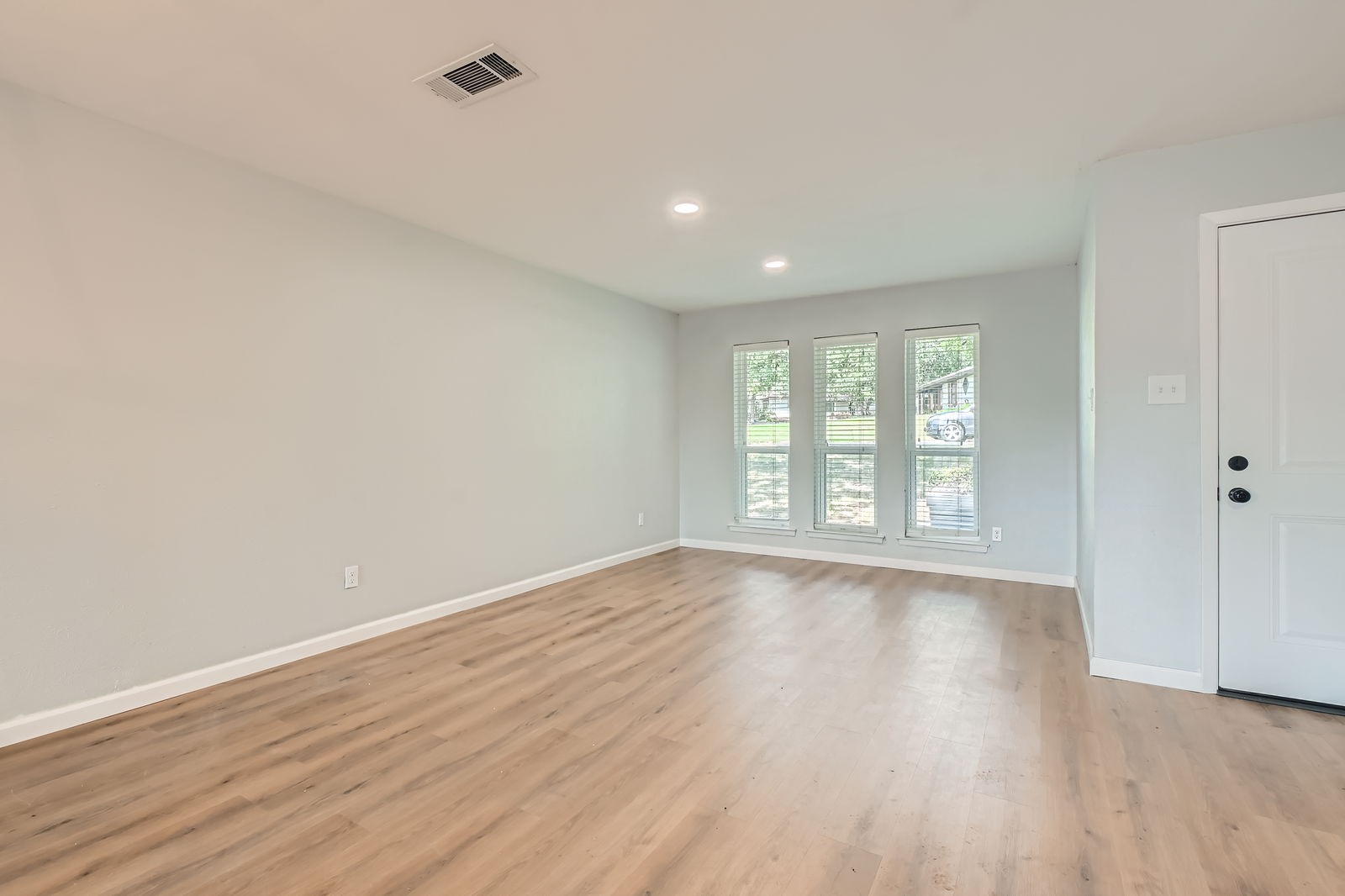 2848 Winterhaven Drive