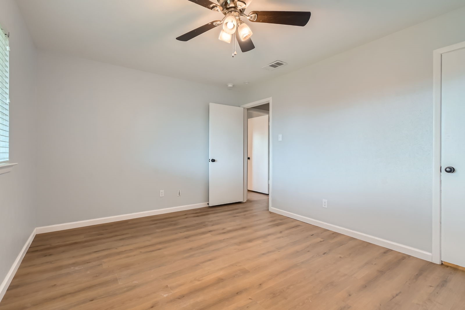 2848 Winterhaven Drive